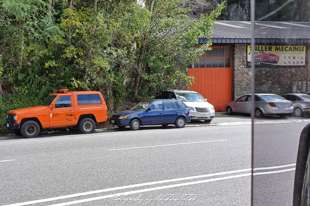 Nissan Patrol 160 SWB Andorra La Vella Drive-by Snapshots by Sebastian Motsch